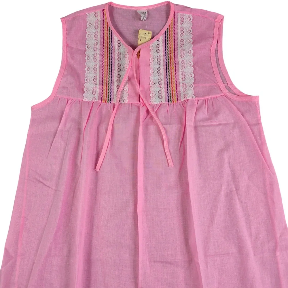 Vintage Nightgown‎ Women Small Pink Rainbow Embroidery Lace Trim Sleeveless USA